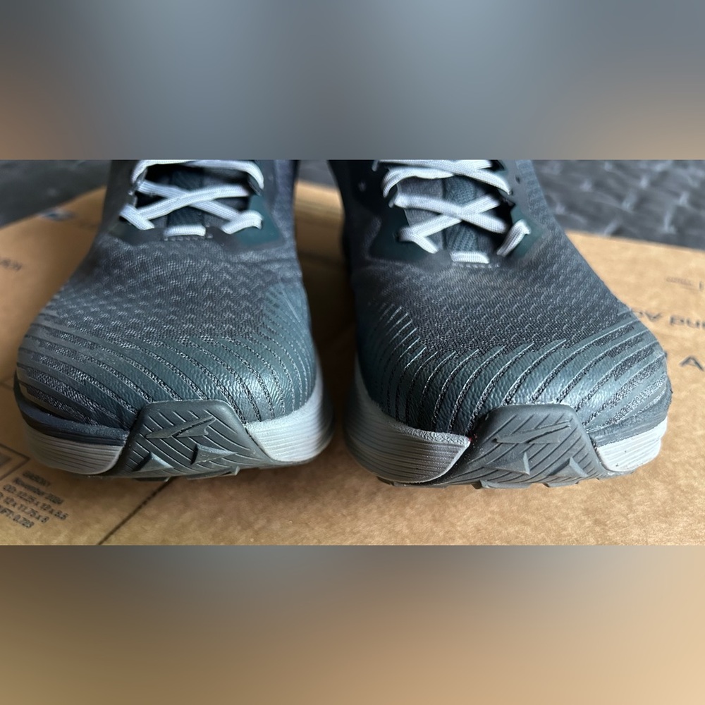 ALTRA Experience Wild 2 Men’s 13 Trail Running Shoes black/grey ALMOST NEW - Picture 9 of 16